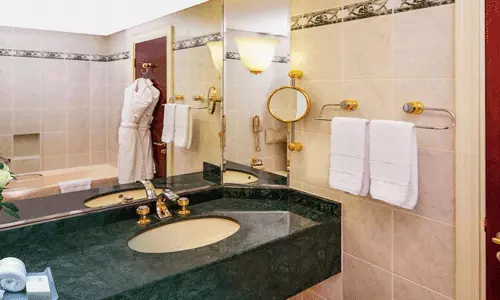 هتل موون پیک گرند البوستان دبی